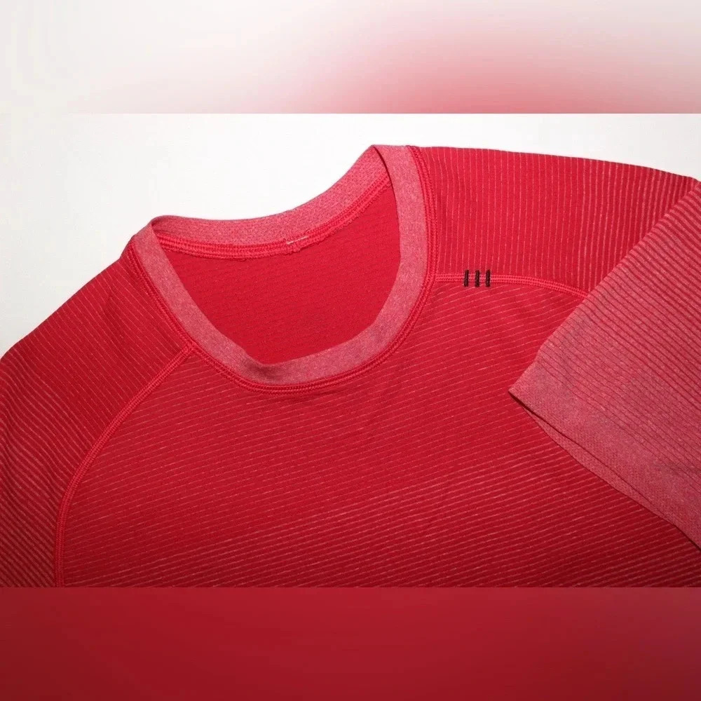 Lululemon Metal Vent Tech Shirt Medium